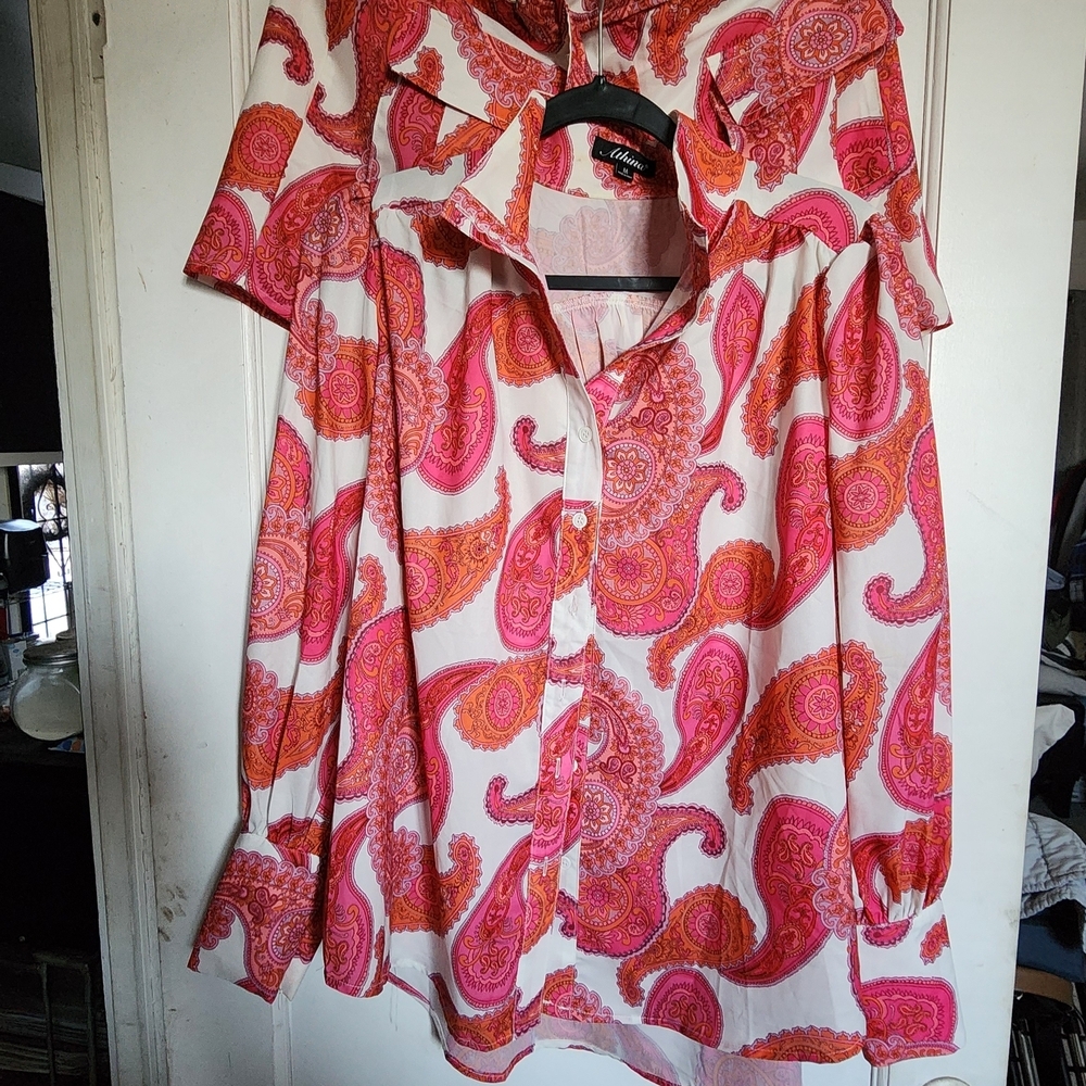 Allthina Pink and Orange Paisley 2 Piece Short Set